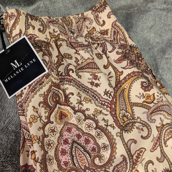 MELANIE LYNE Paisley Print Wide Leg Pants brand new with tags. - Picture 8 of 10